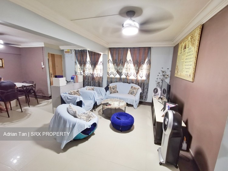 Tampines Street 42 thumbnail photo